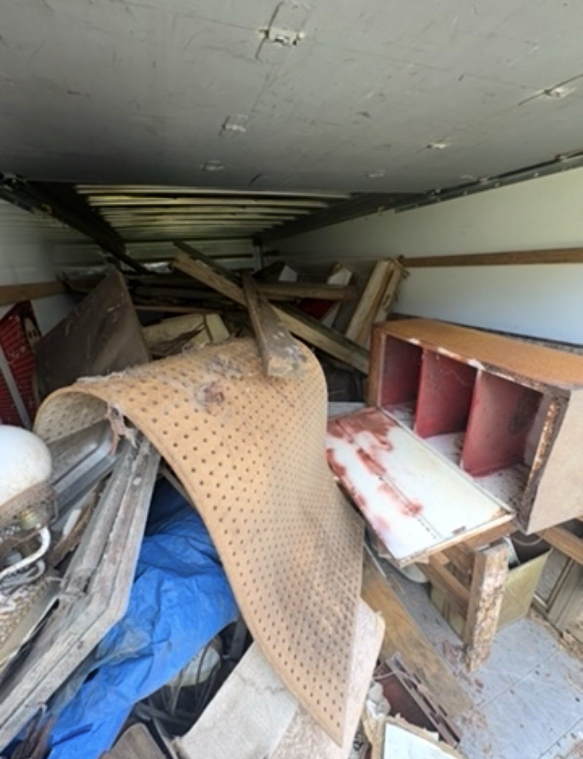 Full truck load JPA area junk removal Charlottesville VA