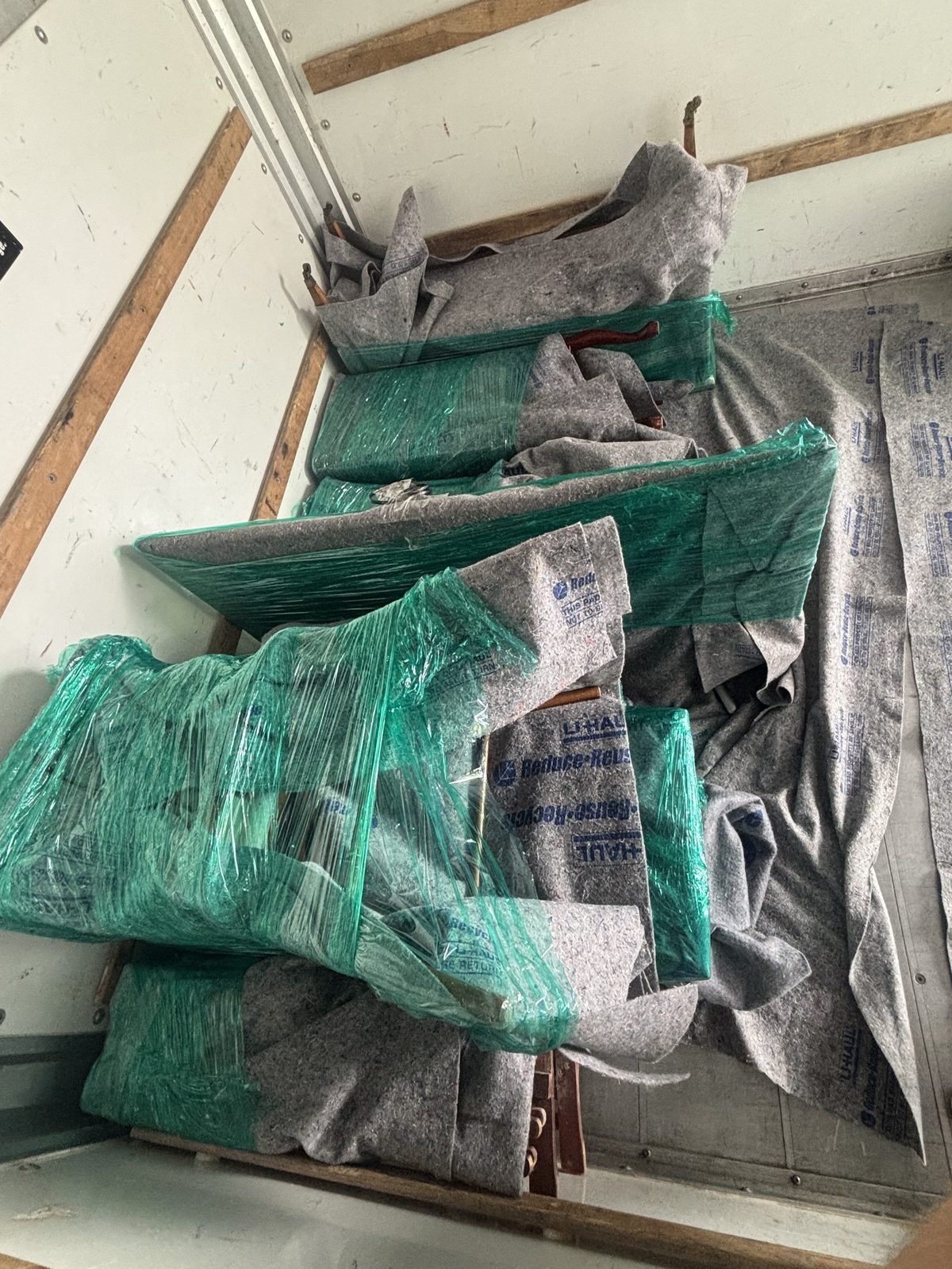 How to Choose a Moving Company in Charlottesville, VA — — Albemarle Moving Charlottesville VA