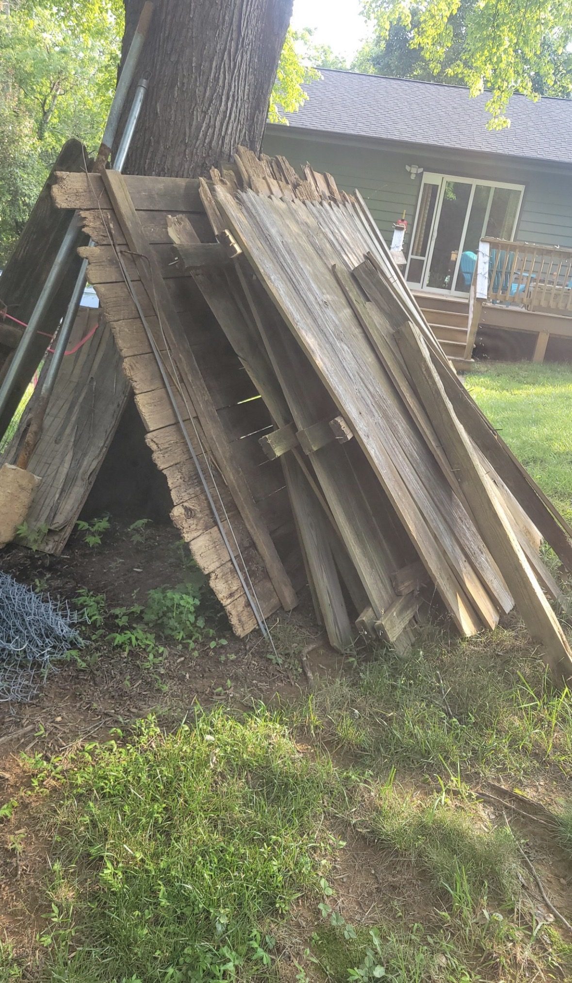 Fence Removal in Charlottesville, VA — What It Costs and How — Albemarle Moving and Junk Removal Charlottesville VA